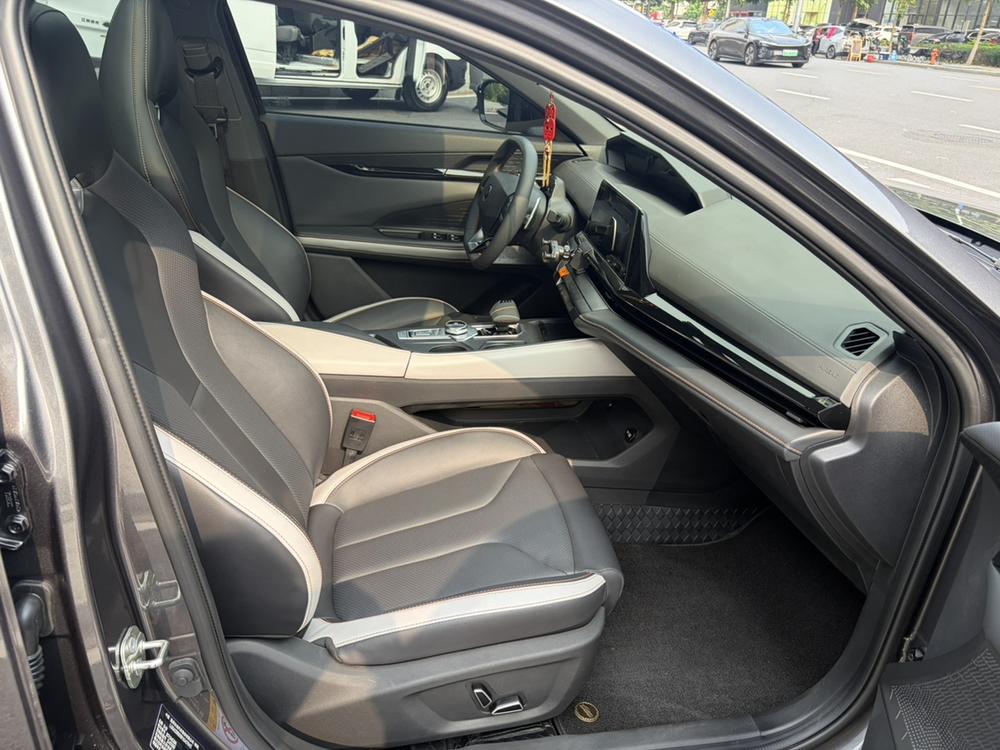 Changan Changan UNI-V