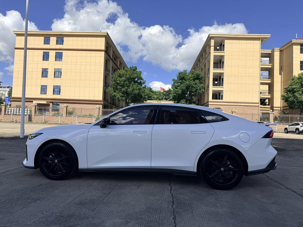 Changan Changan UNI-V