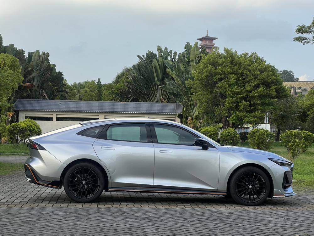 Changan Changan UNI-V
