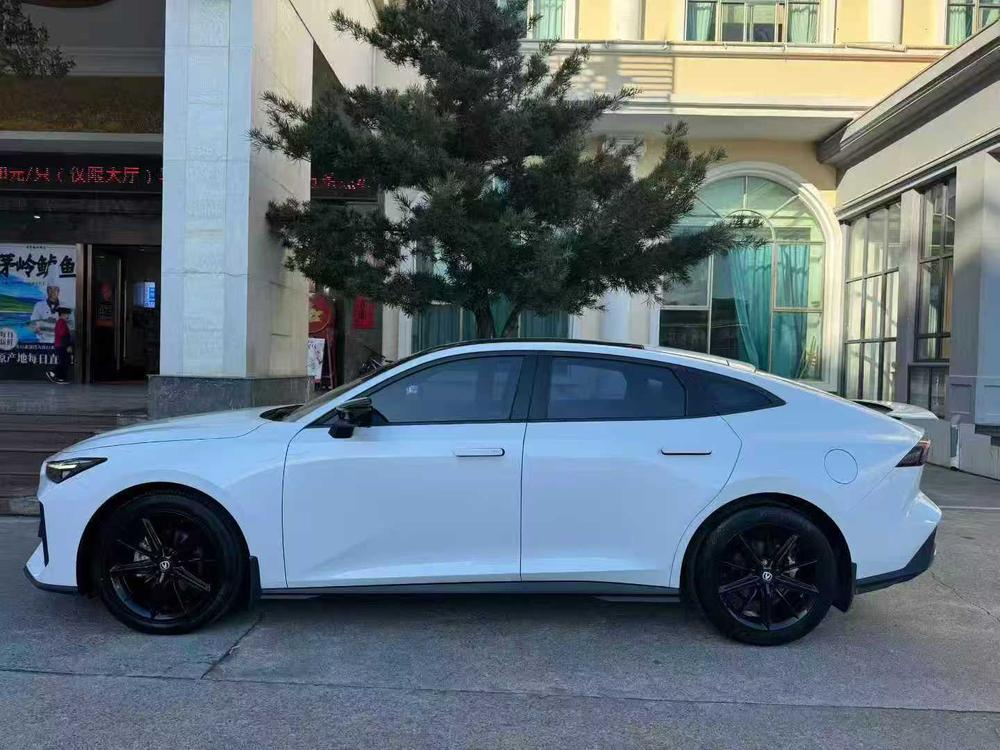Changan Changan UNI-V