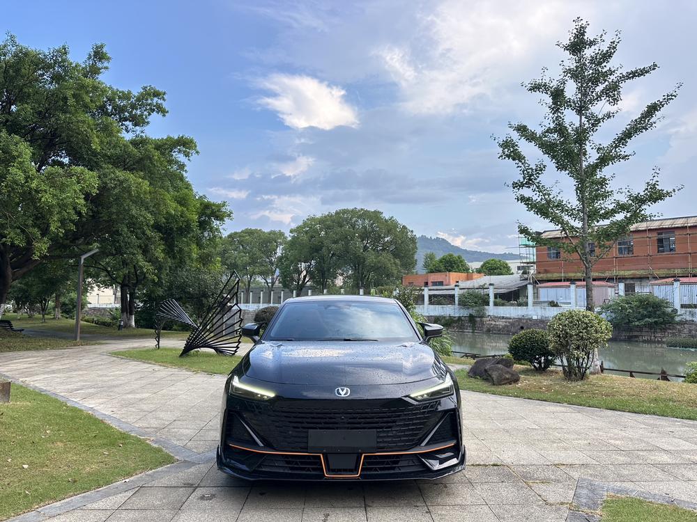 Changan Changan UNI-V