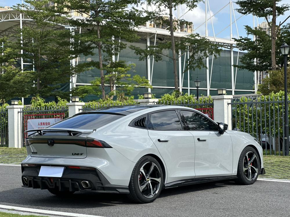 Changan Changan UNI-V
