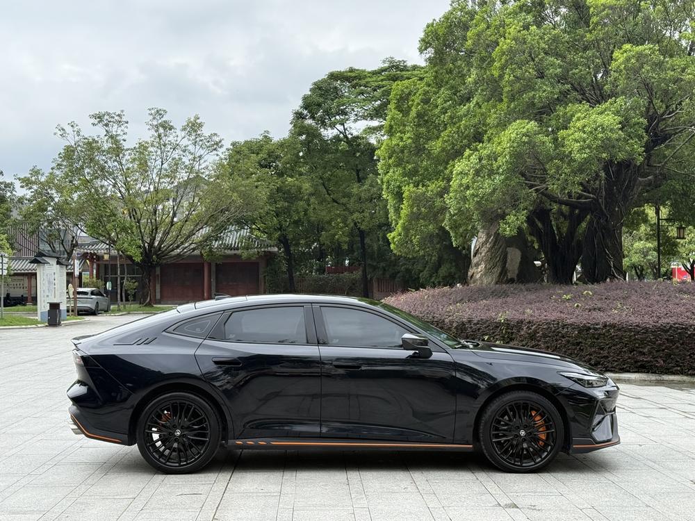 Changan Changan UNI-V