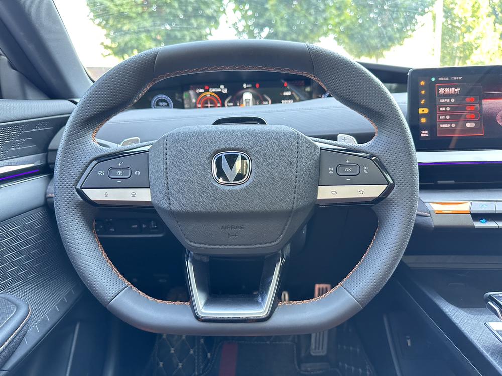 Changan Changan UNI-V