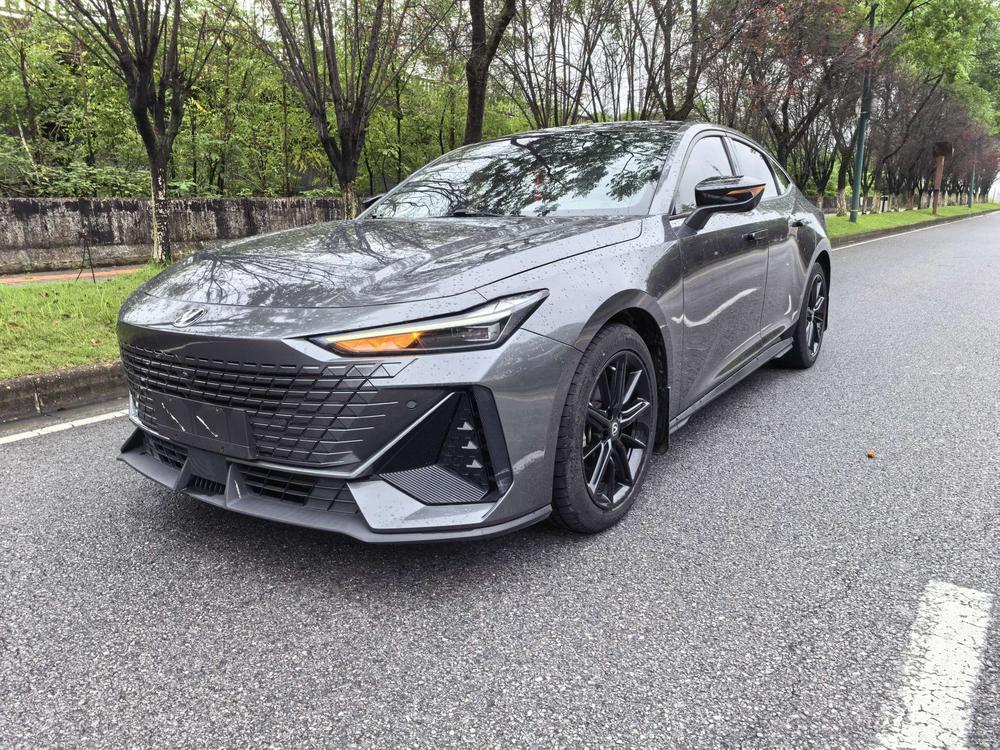 Changan Changan UNI-V