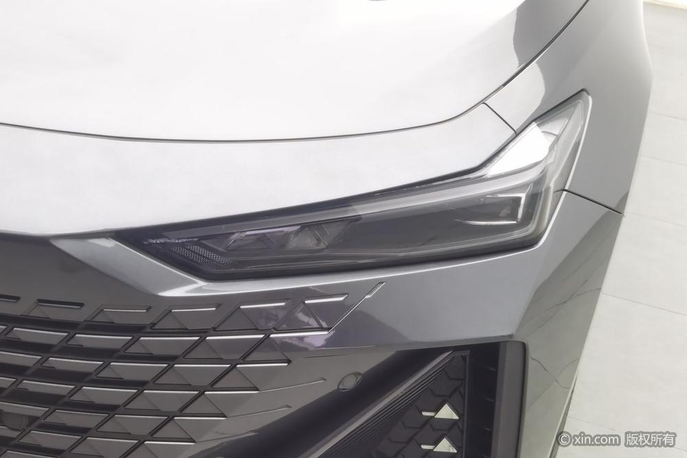 Changan Changan UNI-V