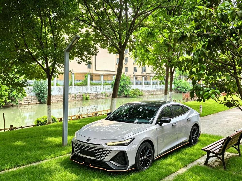 Changan Changan UNI-V