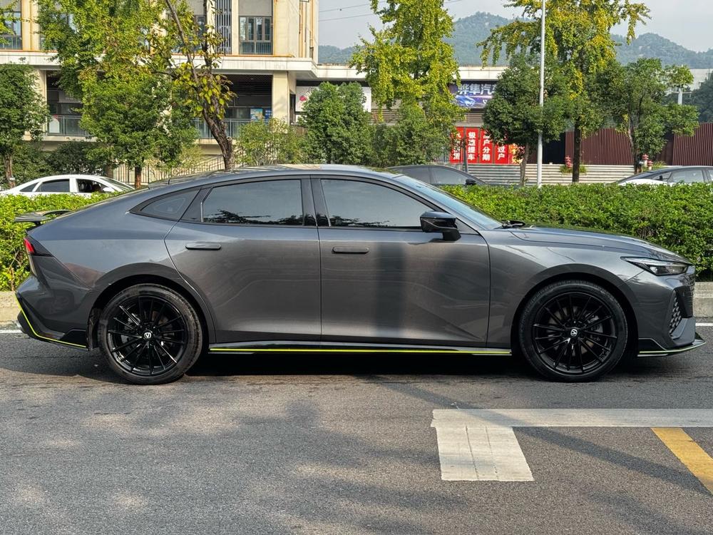 Changan Changan UNI-V