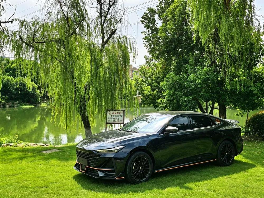 Changan Changan UNI-V
