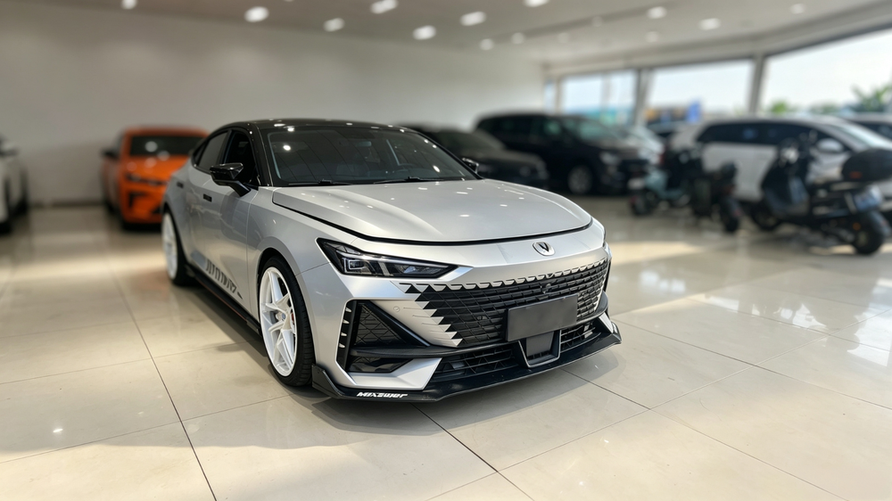 Changan Changan UNI-V