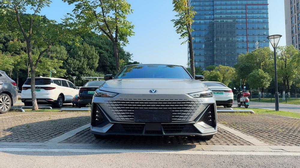 Changan Changan UNI-V