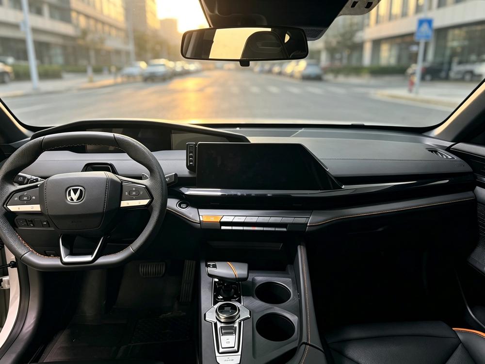 Changan Changan UNI-V