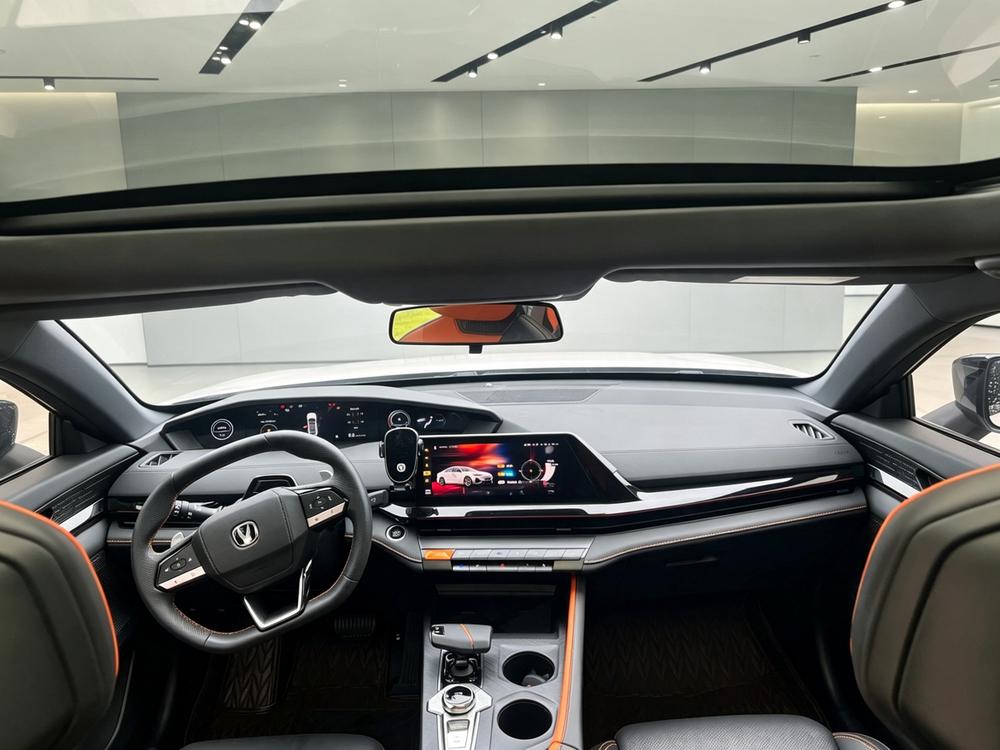 Changan Changan UNI-V