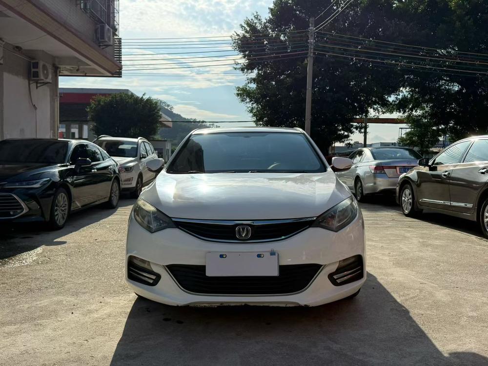 Changan Eado XT