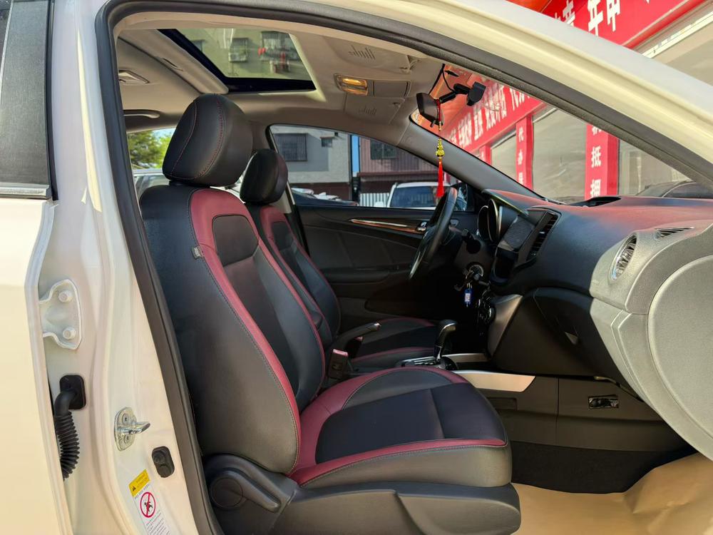 Changan Eado XT