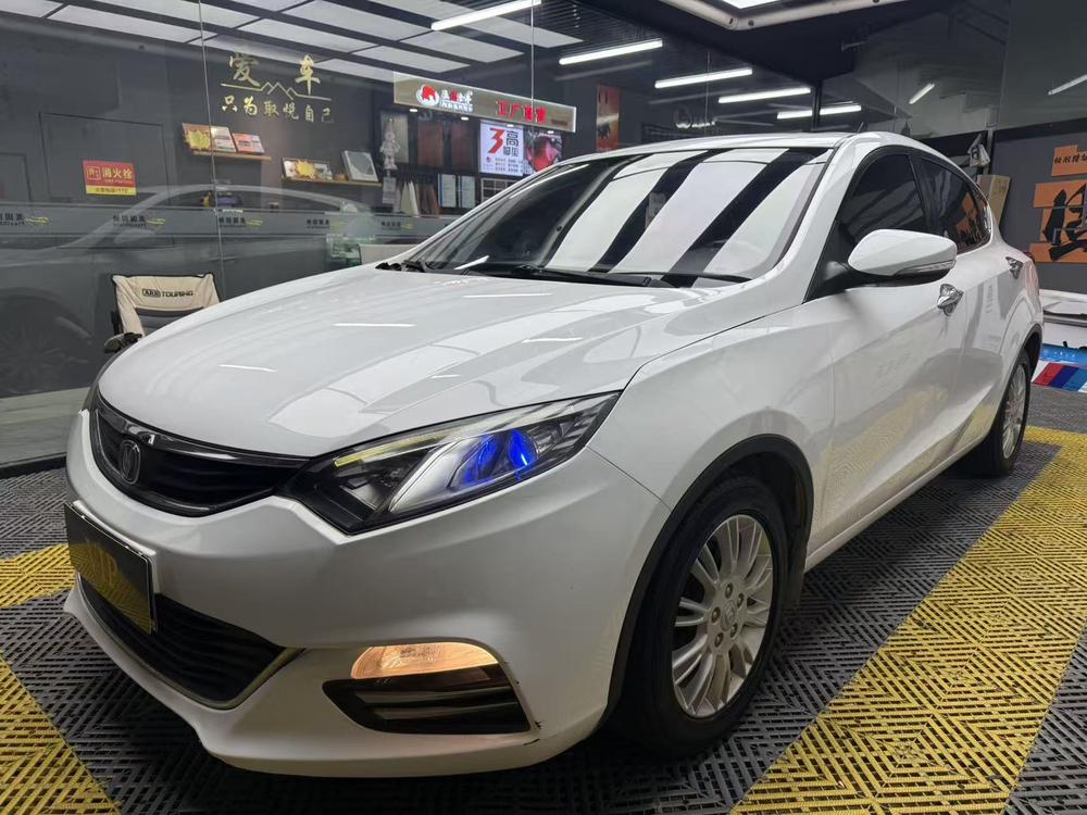 Changan Eado XT