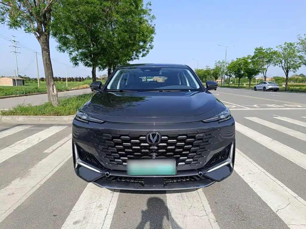 Changan UNI-K iDD