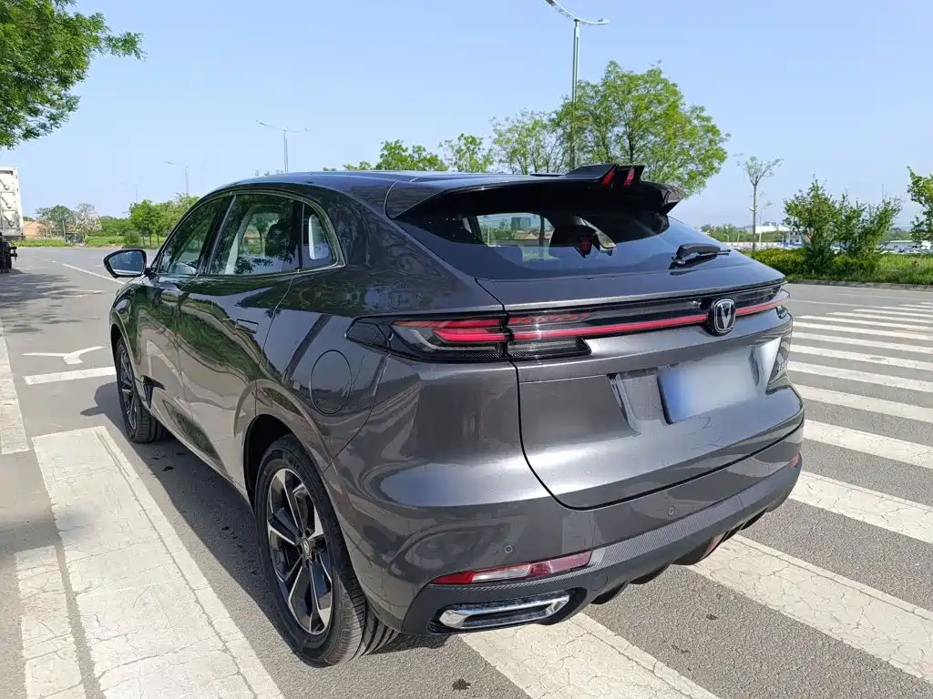 Changan UNI-K iDD