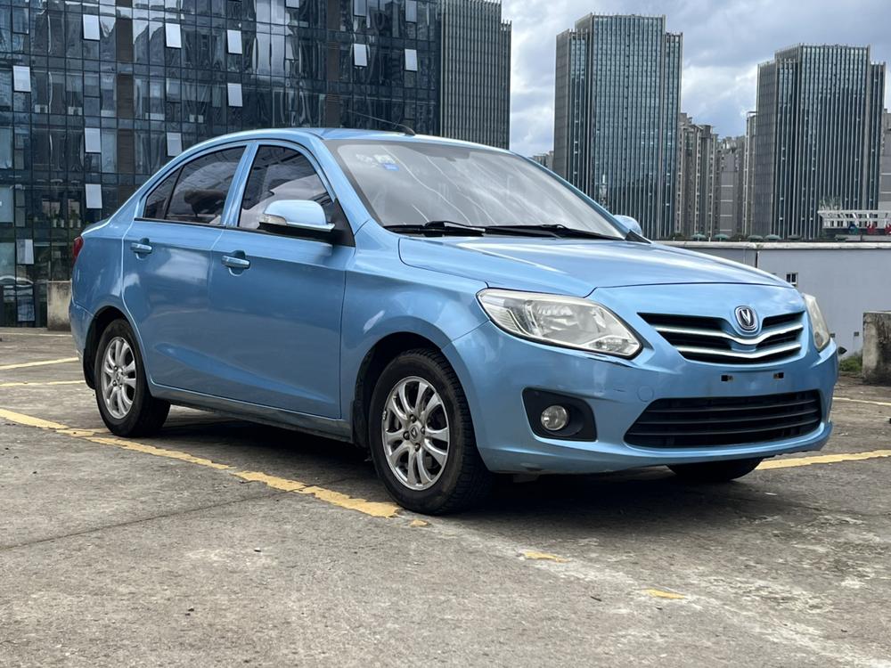 Changan Yuexiang V3