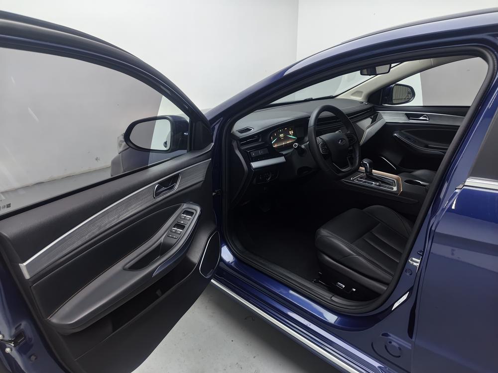 Chery Arrizo 5 PLUS