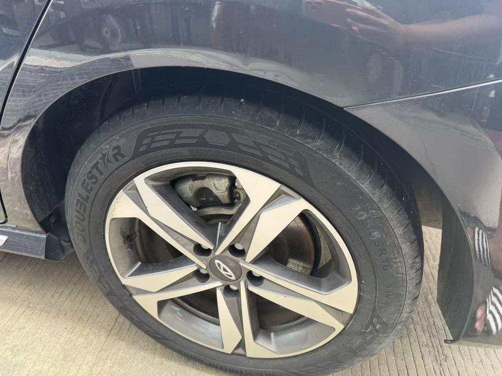 Chery Arrizo 5 PLUS