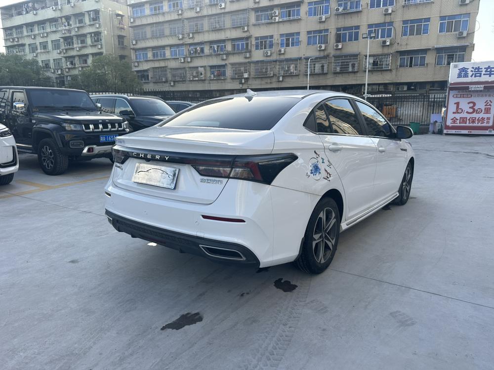 Chery Arrizo 5 PLUS