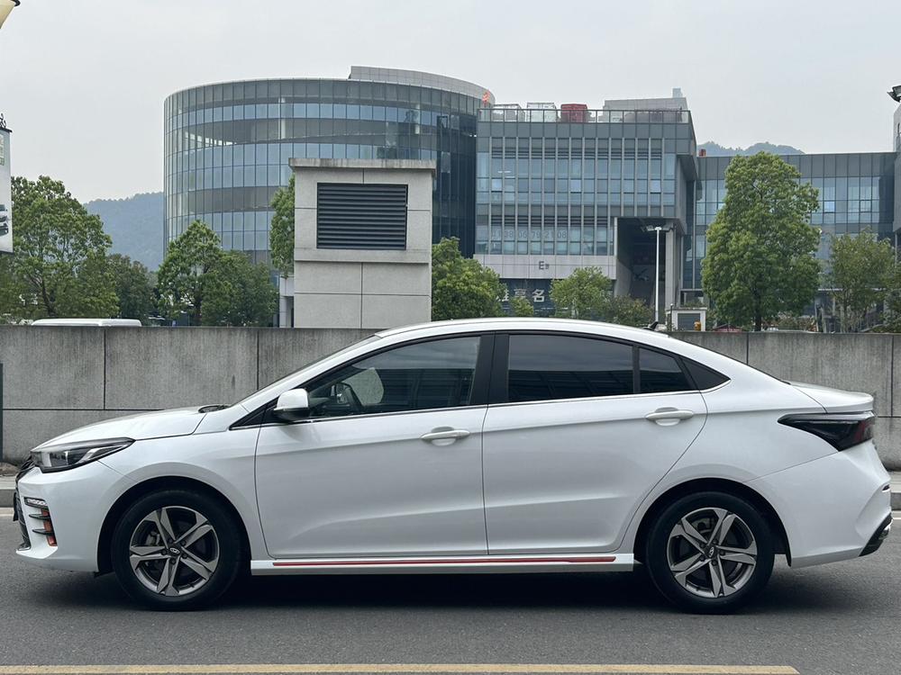 Chery Arrizo 5 PLUS