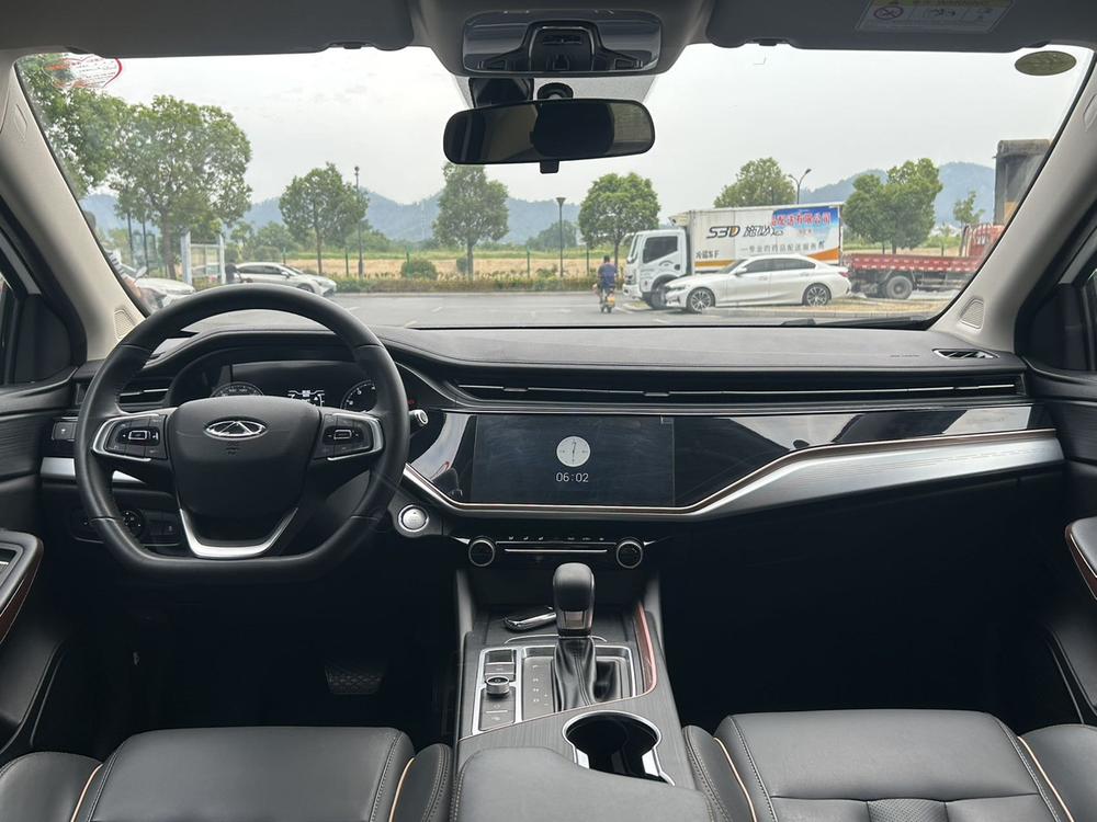 Chery Arrizo 5 PLUS