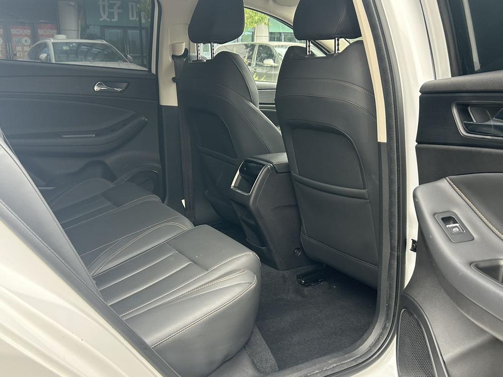 Chery Arrizo 5 PLUS
