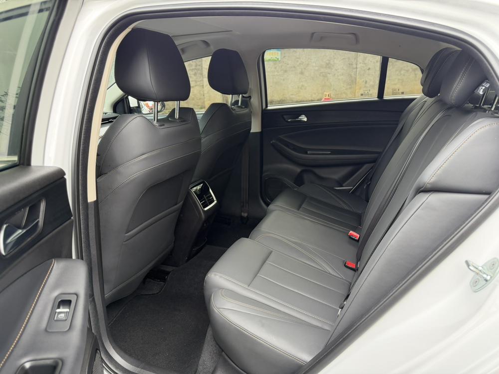 Chery Arrizo 5 PLUS