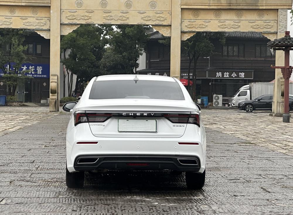 Chery Arrizo 5 PLUS