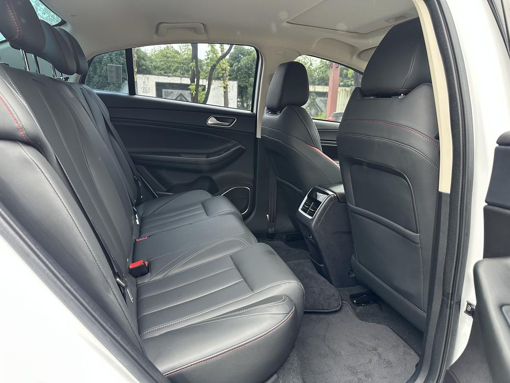 Chery Arrizo 5 PLUS