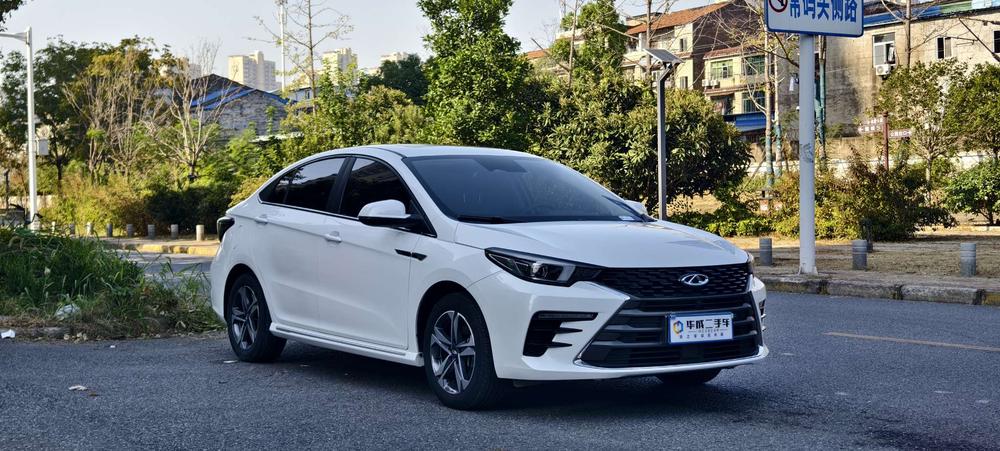 Chery Arrizo 5 PLUS