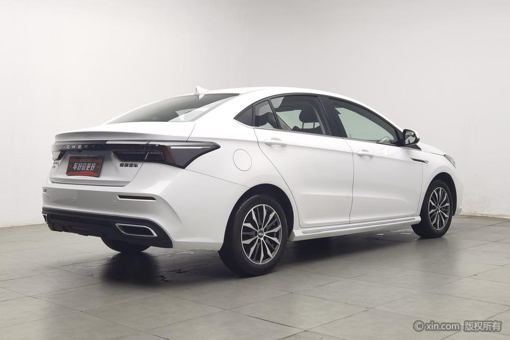 Chery Arrizo 5 PLUS
