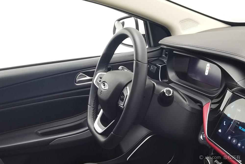 Chery Arrizo 5 PLUS