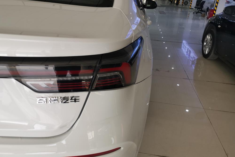 Chery Arrizo 5 PLUS