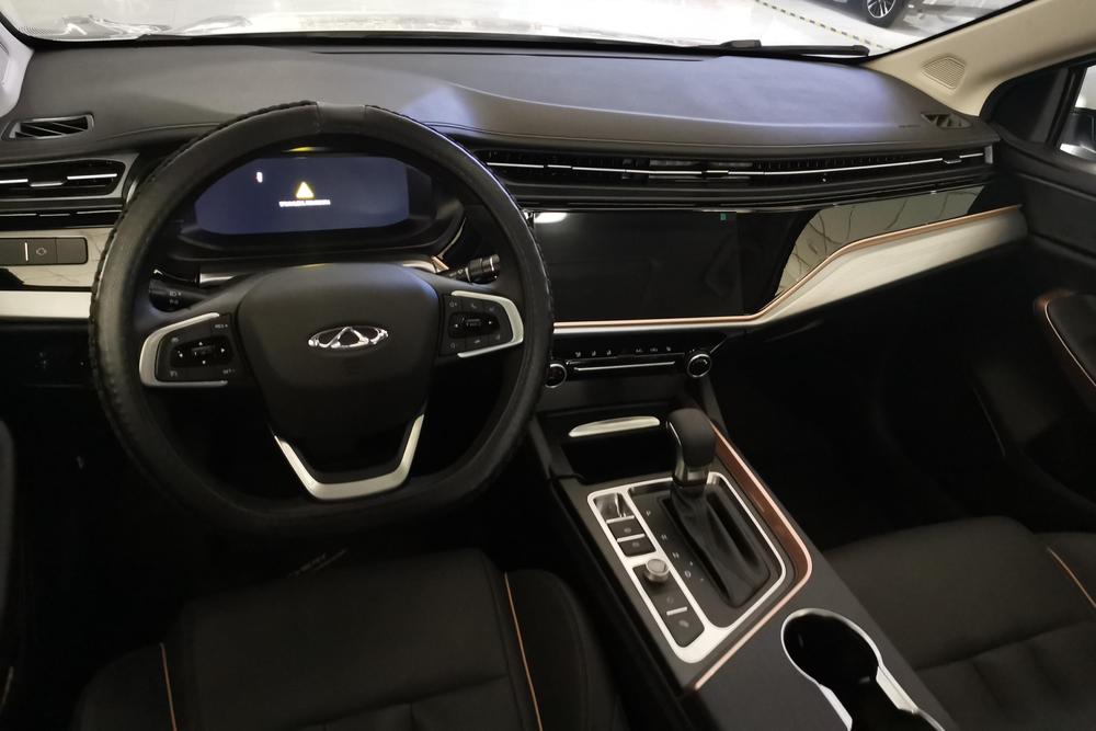 Chery Arrizo 5 PLUS