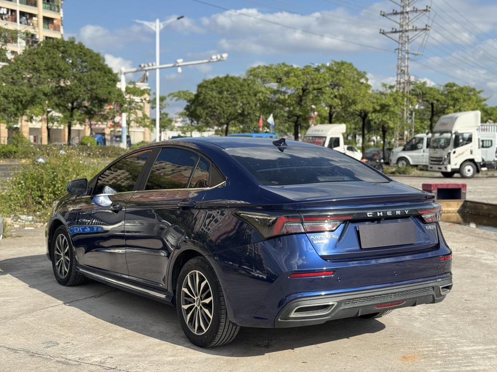 Chery Arrizo 5 PLUS