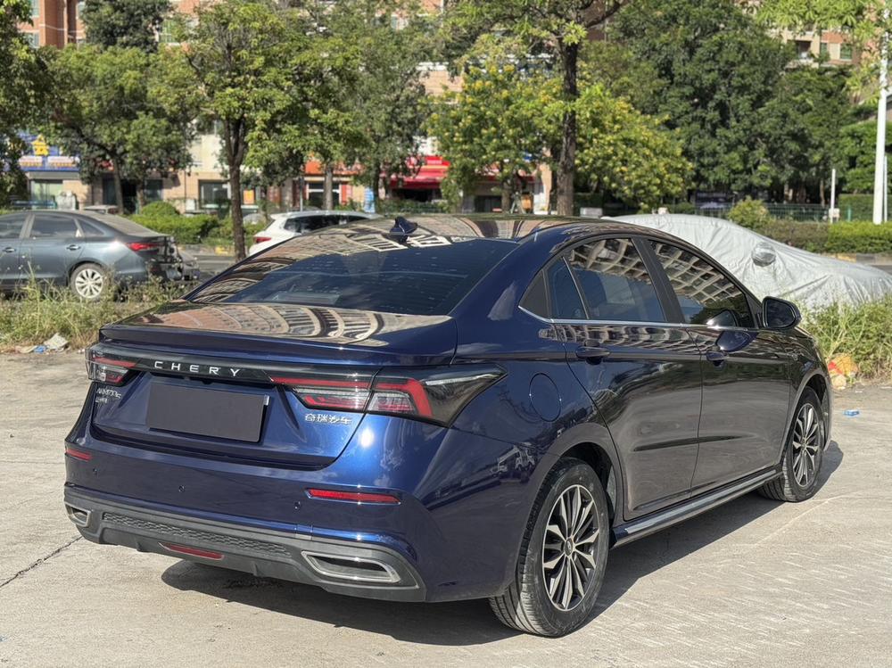 Chery Arrizo 5 PLUS