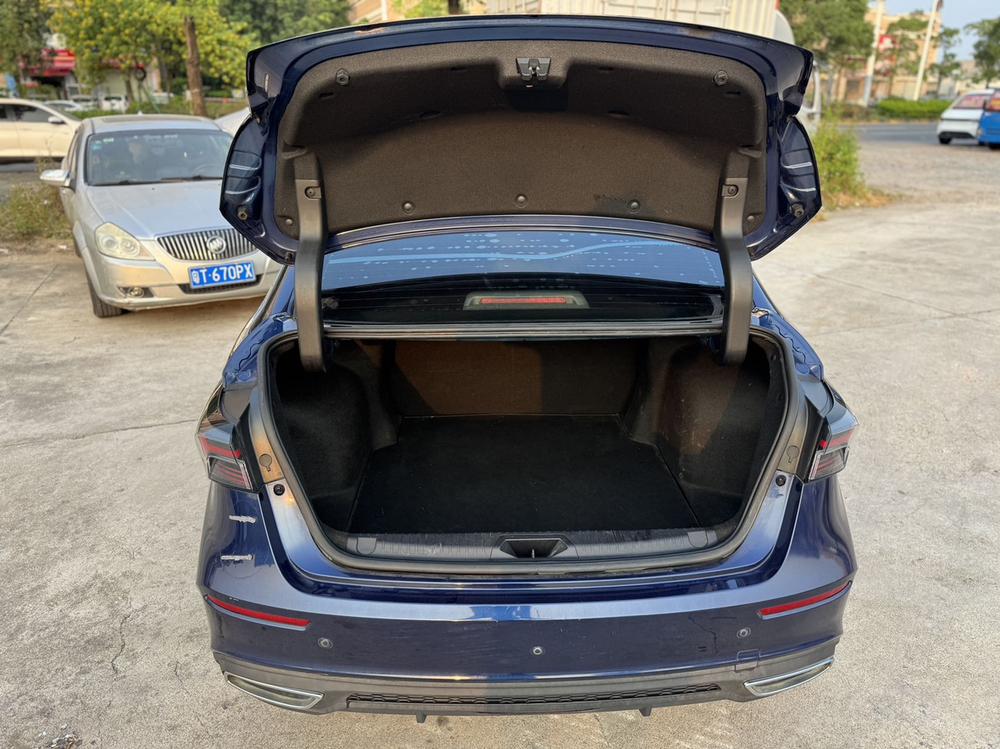 Chery Arrizo 5 PLUS