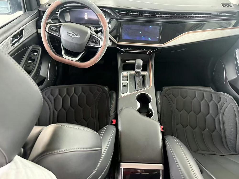 Chery Arrizo 5 PLUS