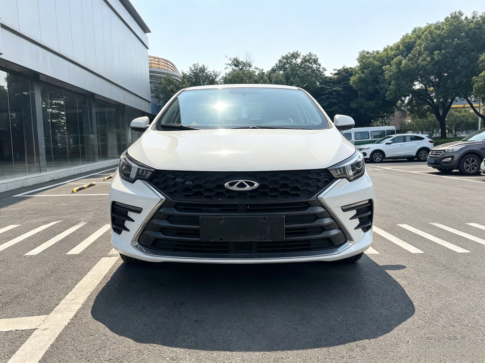 Chery Arrizo 5 PLUS