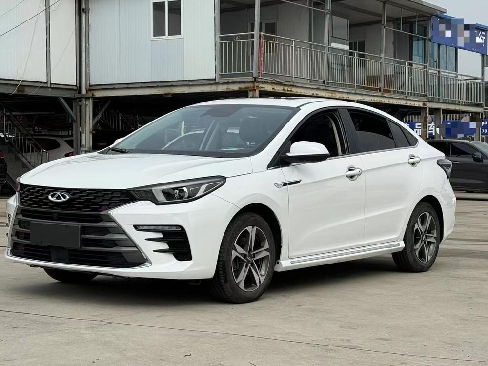 Chery Arrizo 5 PLUS