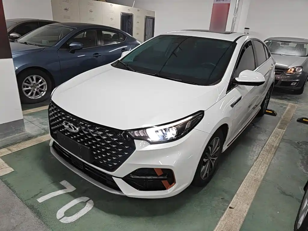 Chery Arrizo 5 PLUS