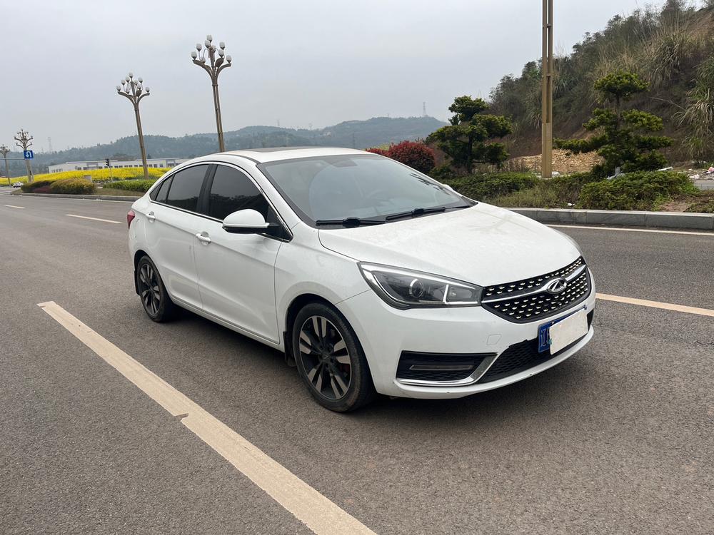Chery Arrizo 5