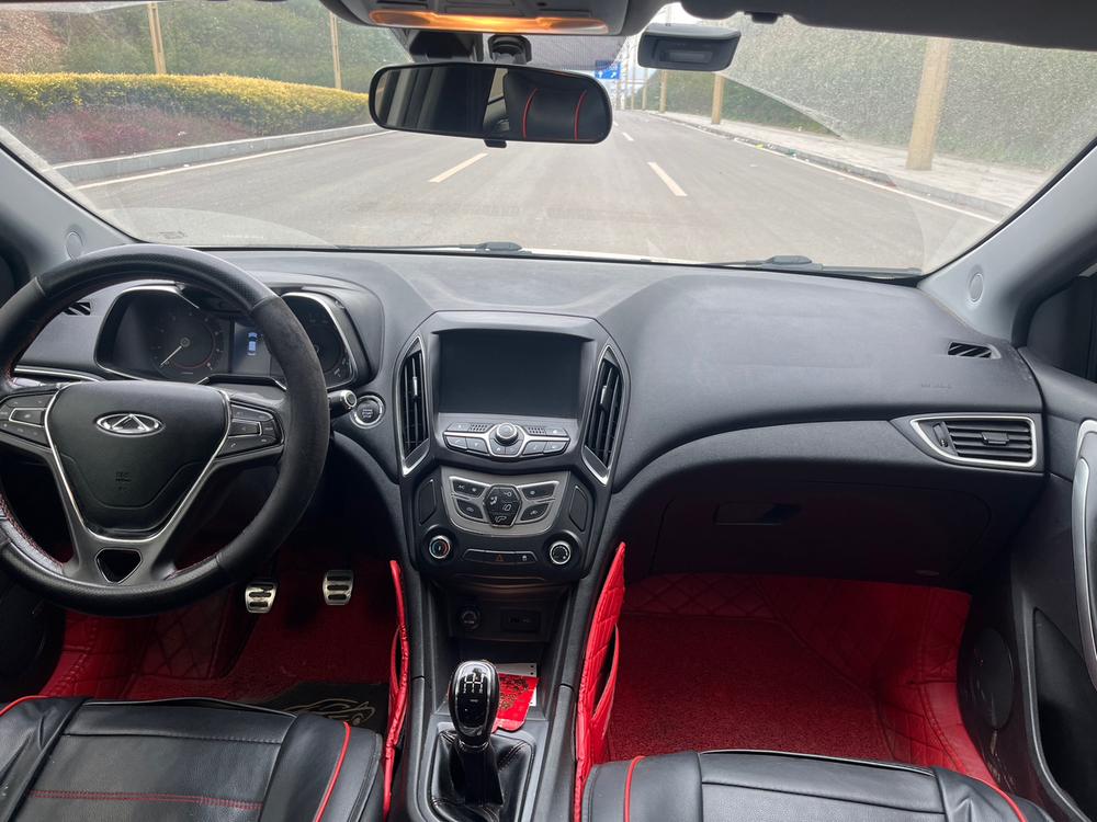 Chery Arrizo 5