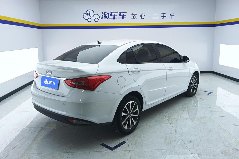 Chery Arrizo 5
