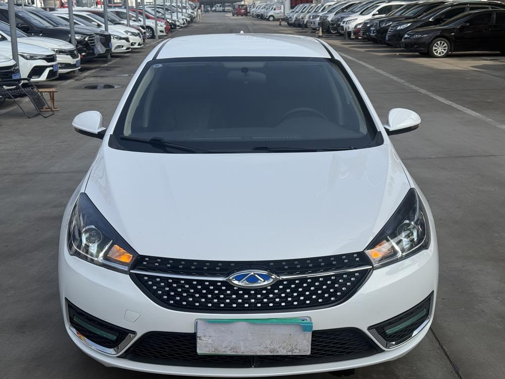 Chery Arrizo 5