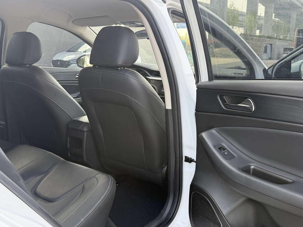Chery Arrizo 5