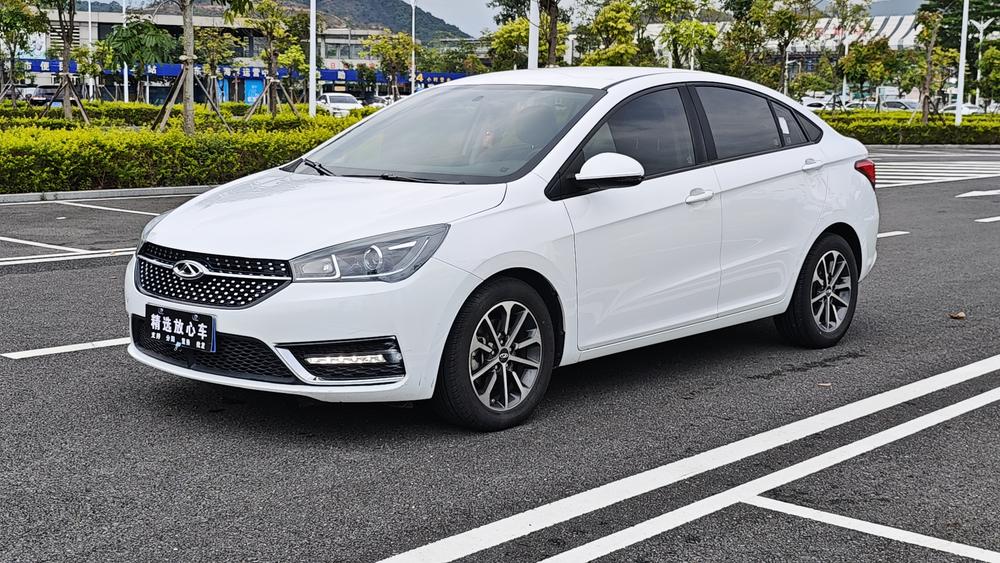 Chery Arrizo 5